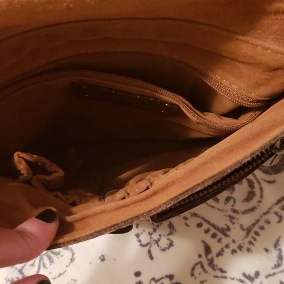 Patricia Nash Granada Crossbody Bag - Picture 4 of 8